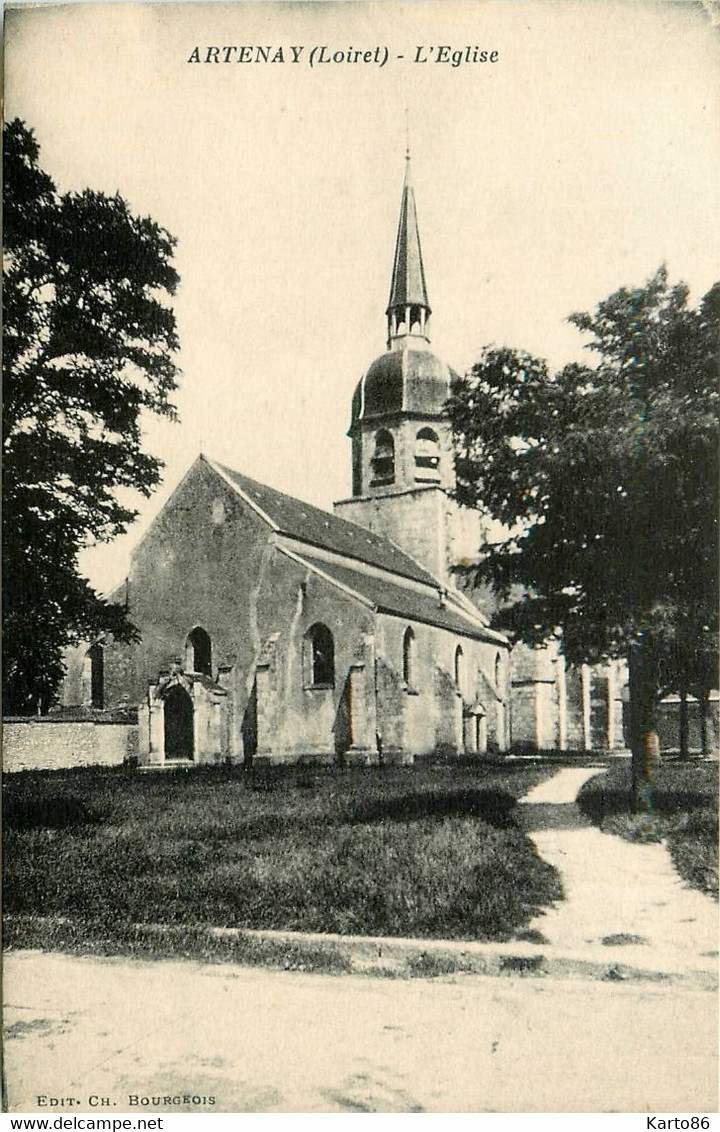 Artenay * Place Et église Du Village - Artenay