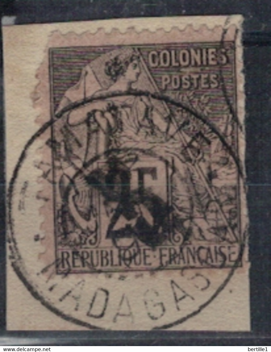 MADAGASCAR        N°  YVERT     7       OBLITERE       _ - Used Stamps