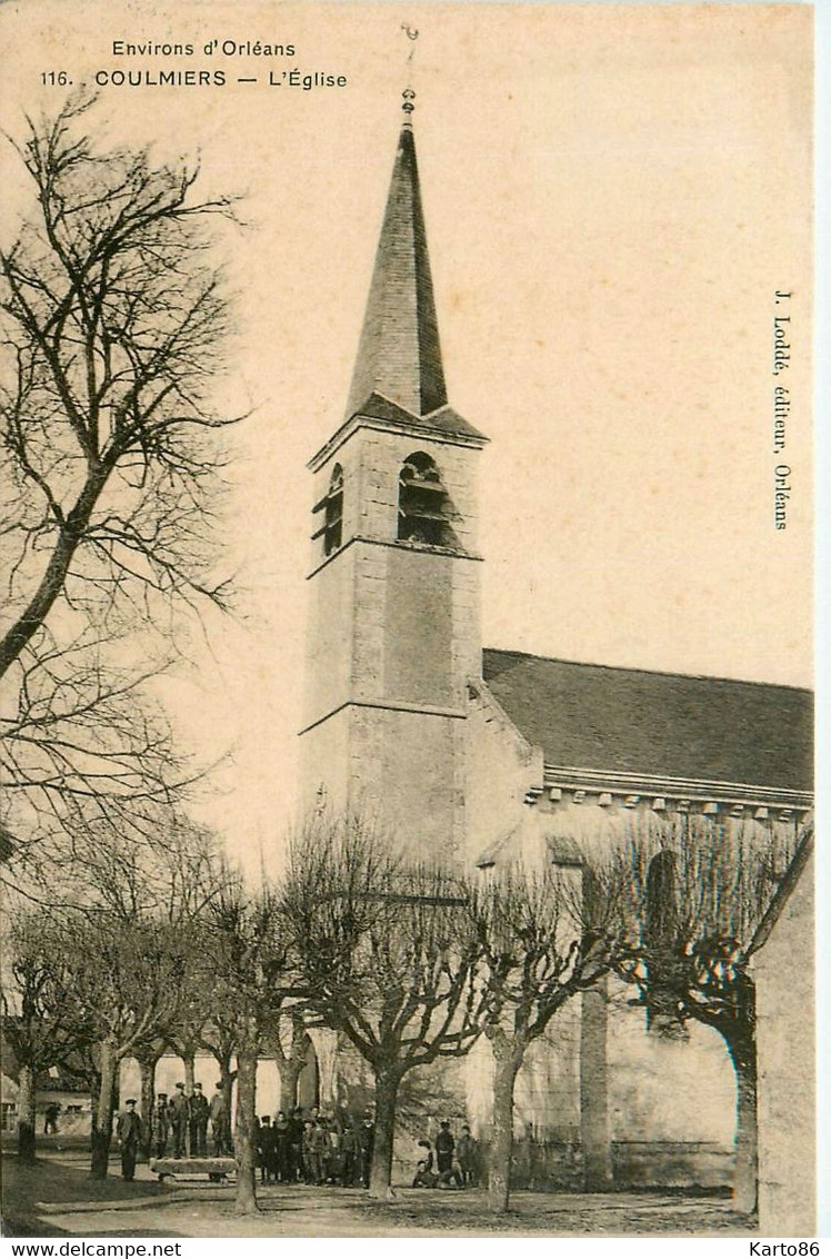 Coulmiers * Place De L'église Du Village * Villageois - Coulmiers