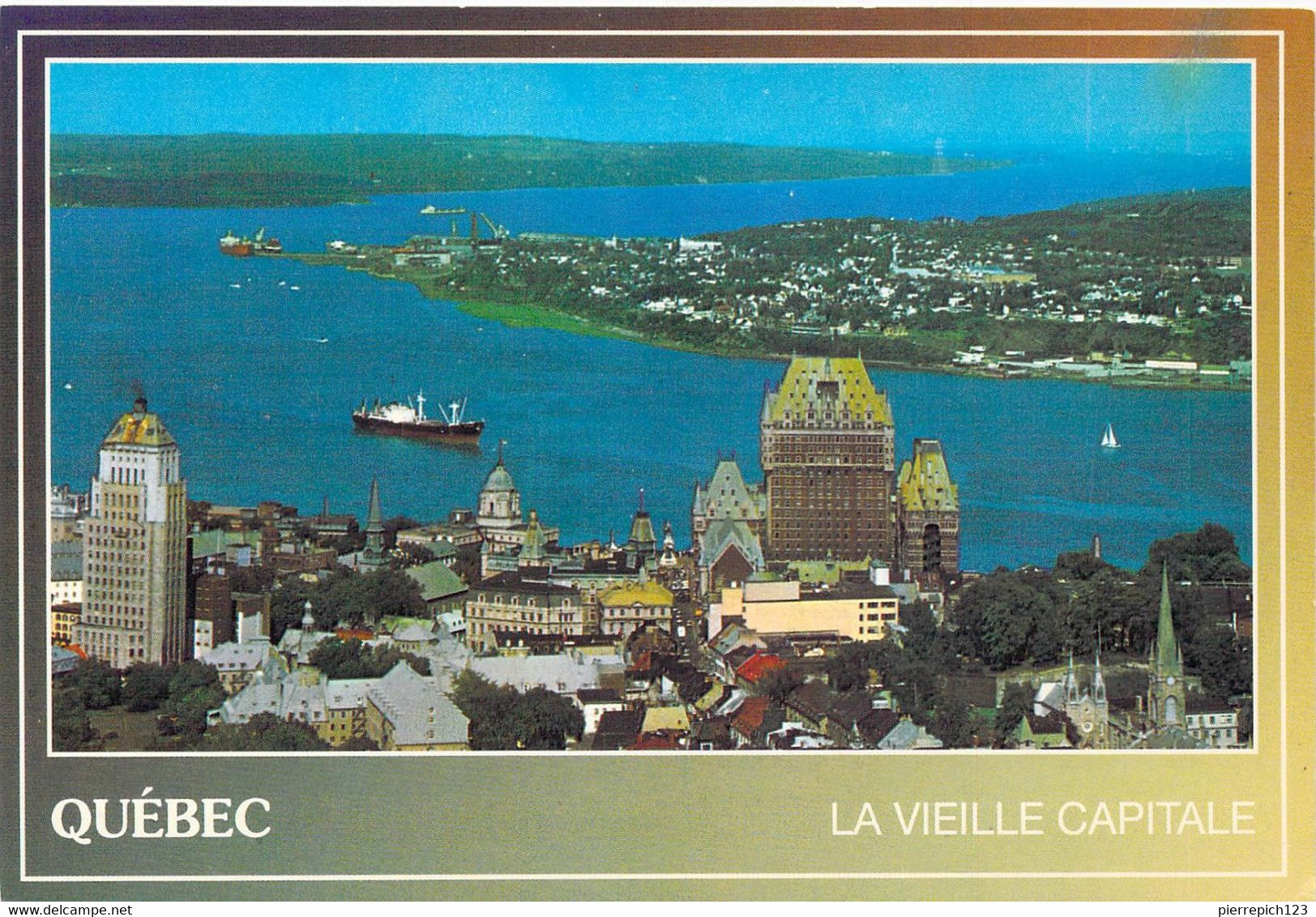 Québec - Une Vue Partielle De Québec, De La Pointe De Lévis Et De L'Ile D'Orléans - Québec - La Citadelle