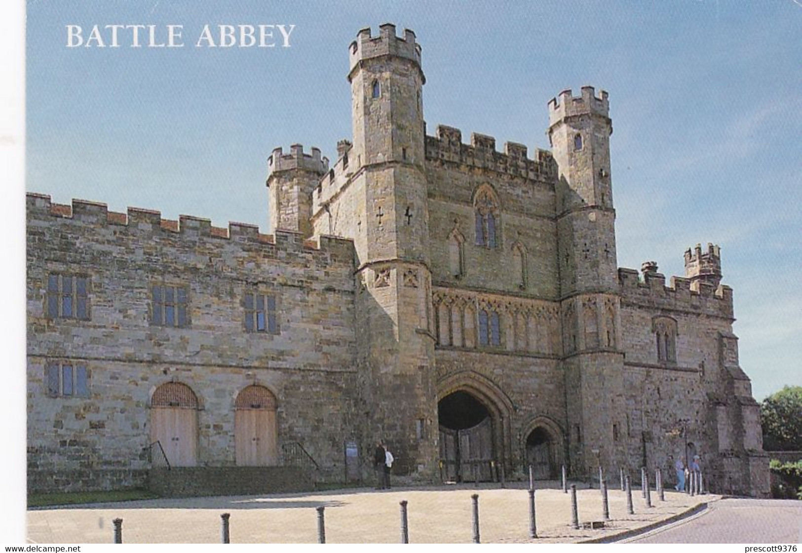 Battle Abbey - Used Postcard - Sussex - Stamped - Arundel