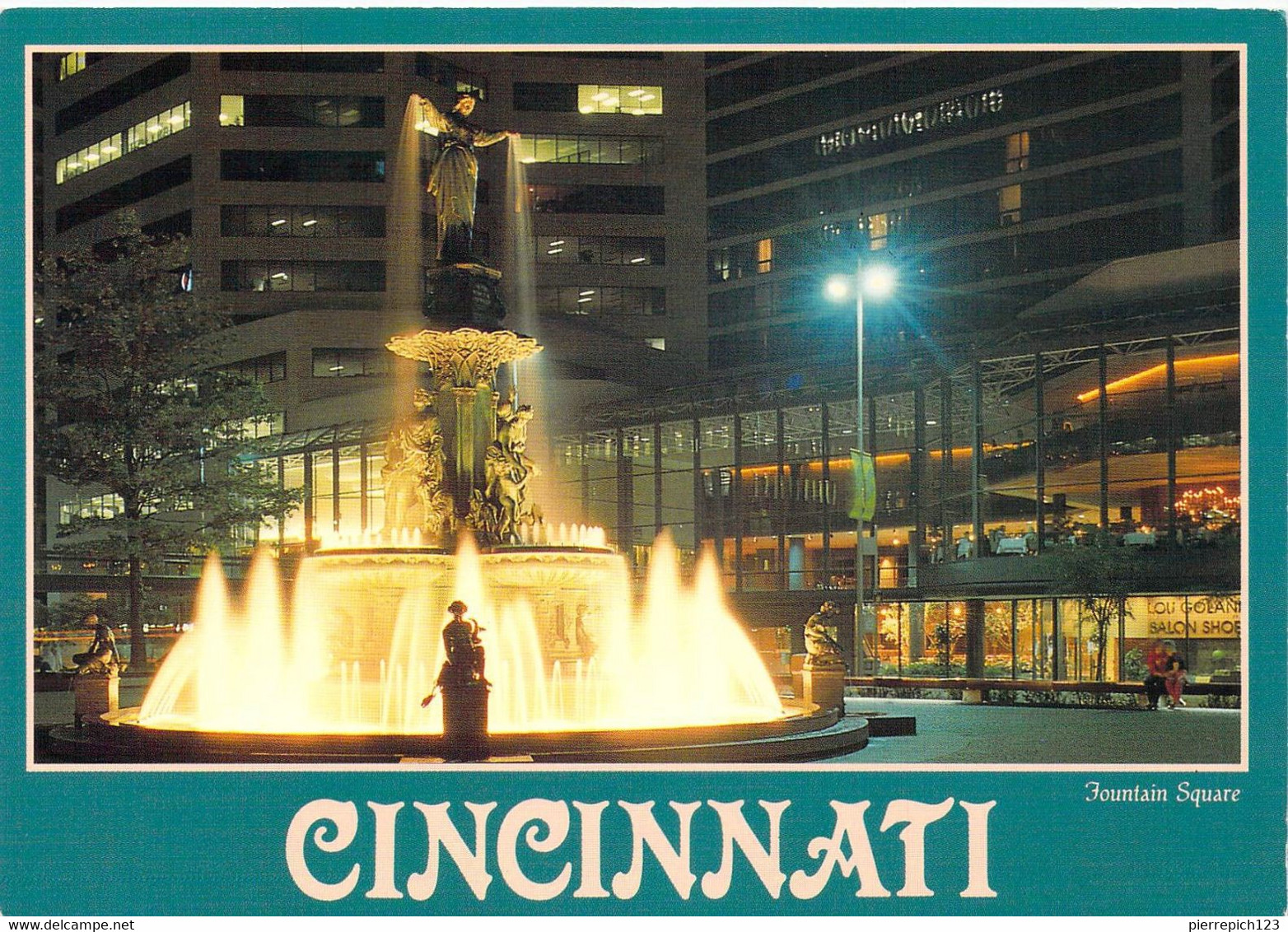 Cincinnati - Fontaine - Vue Nocturne - Cincinnati