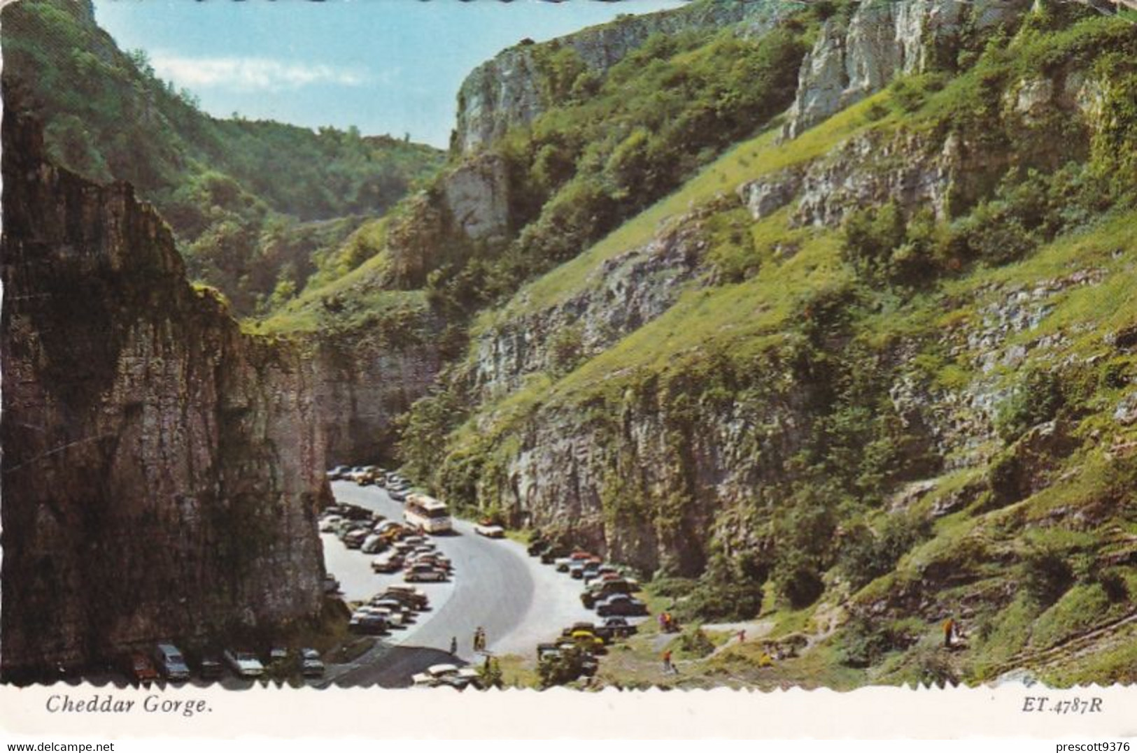 Cheddar Gorge - Used Postcard - Somerset - Stamped 1968 - Cheddar