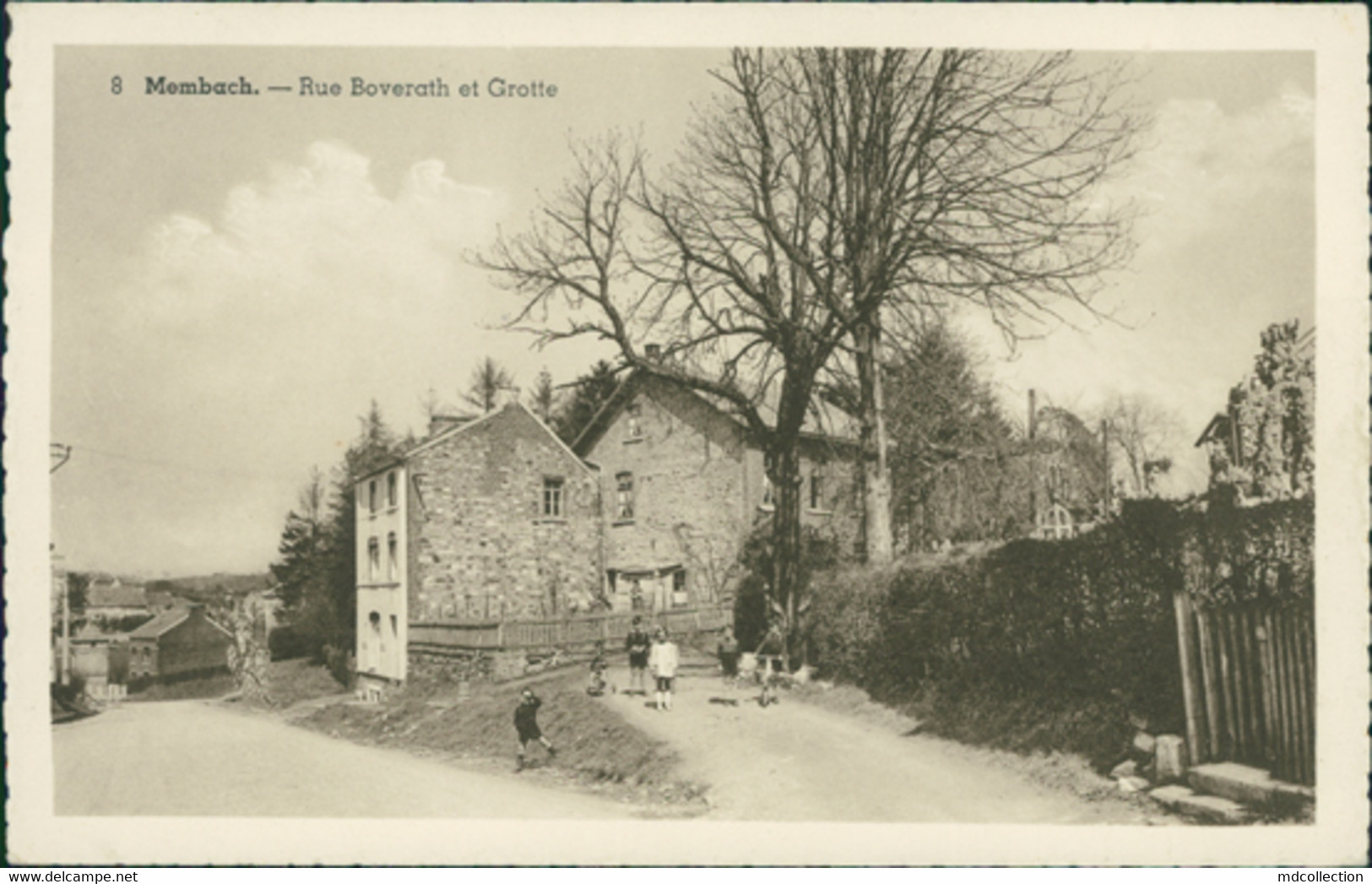 BE BAELEN / Rue Boverath Et Grotte / CARTE ANIMEE - Baelen