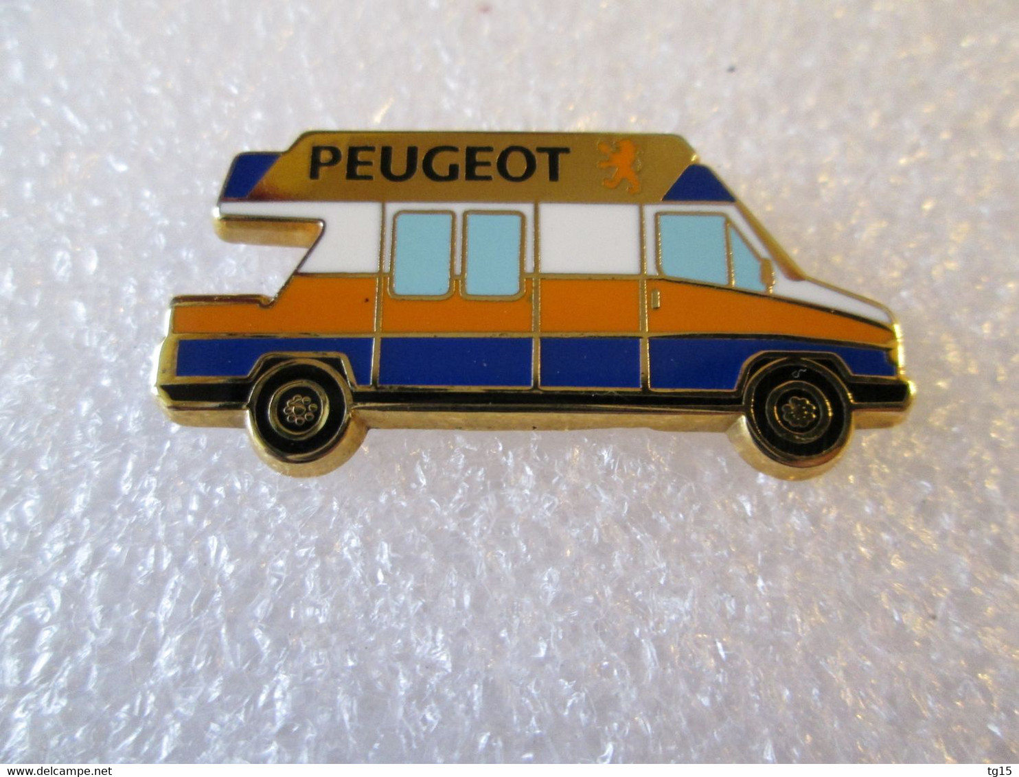 PIN'S    PEUGEOT  J  5   Zamak  METARGENT - Peugeot