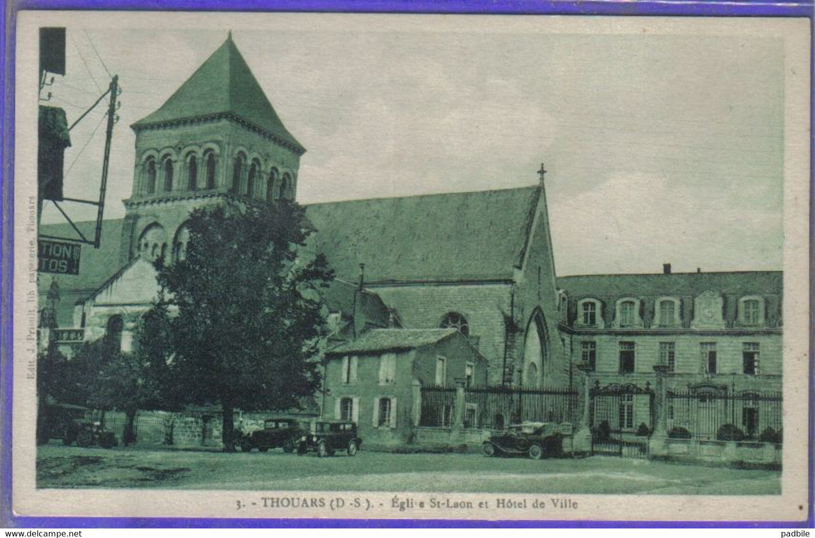 Carte Postale 79. Thouars  église St-Laon Et Hotel De Ville Très Beau Plan - Thouars