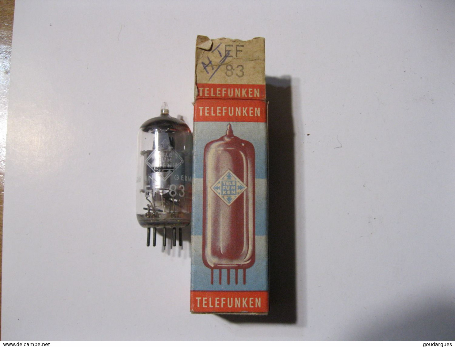 Telefunken Tube EF 83  - Made In Gremany - Au Dos : U7107402 - Vacuum Tubes