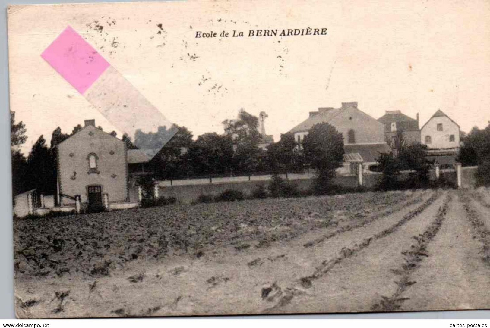 * SAINT HERBLAIN école De La BERNARDIERE - Saint Herblain