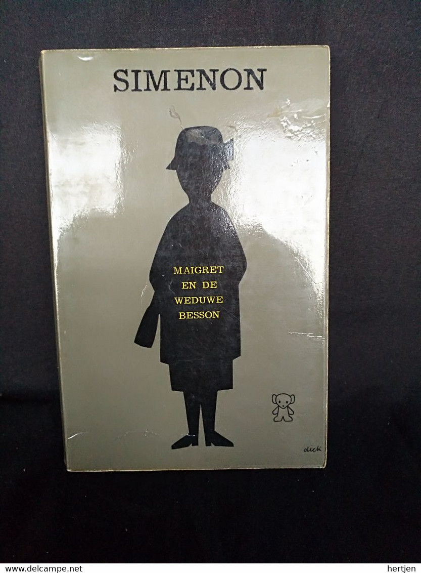 Maigret En De Weduwe Besson  - Georges Simenon - Private Detective & Spying