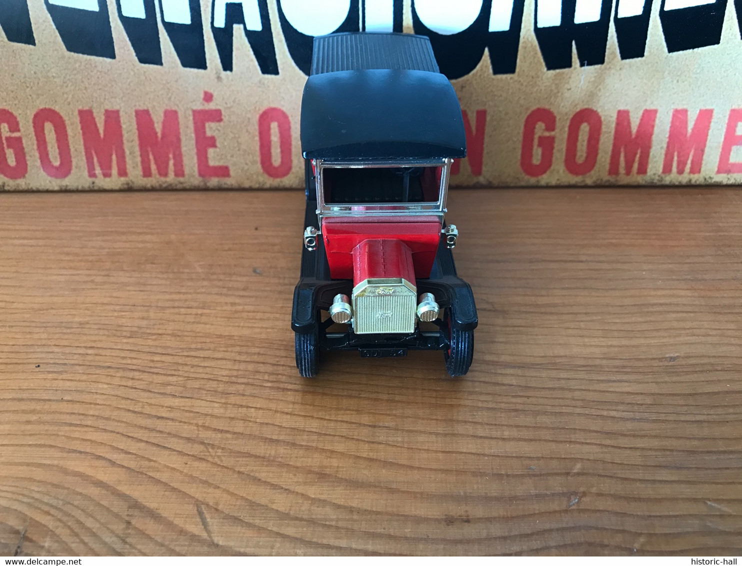 MATCHBOX - Ford T 1912 - Camionnette Pompier - Service Des Pompes Ville De Corbeil - Matchbox