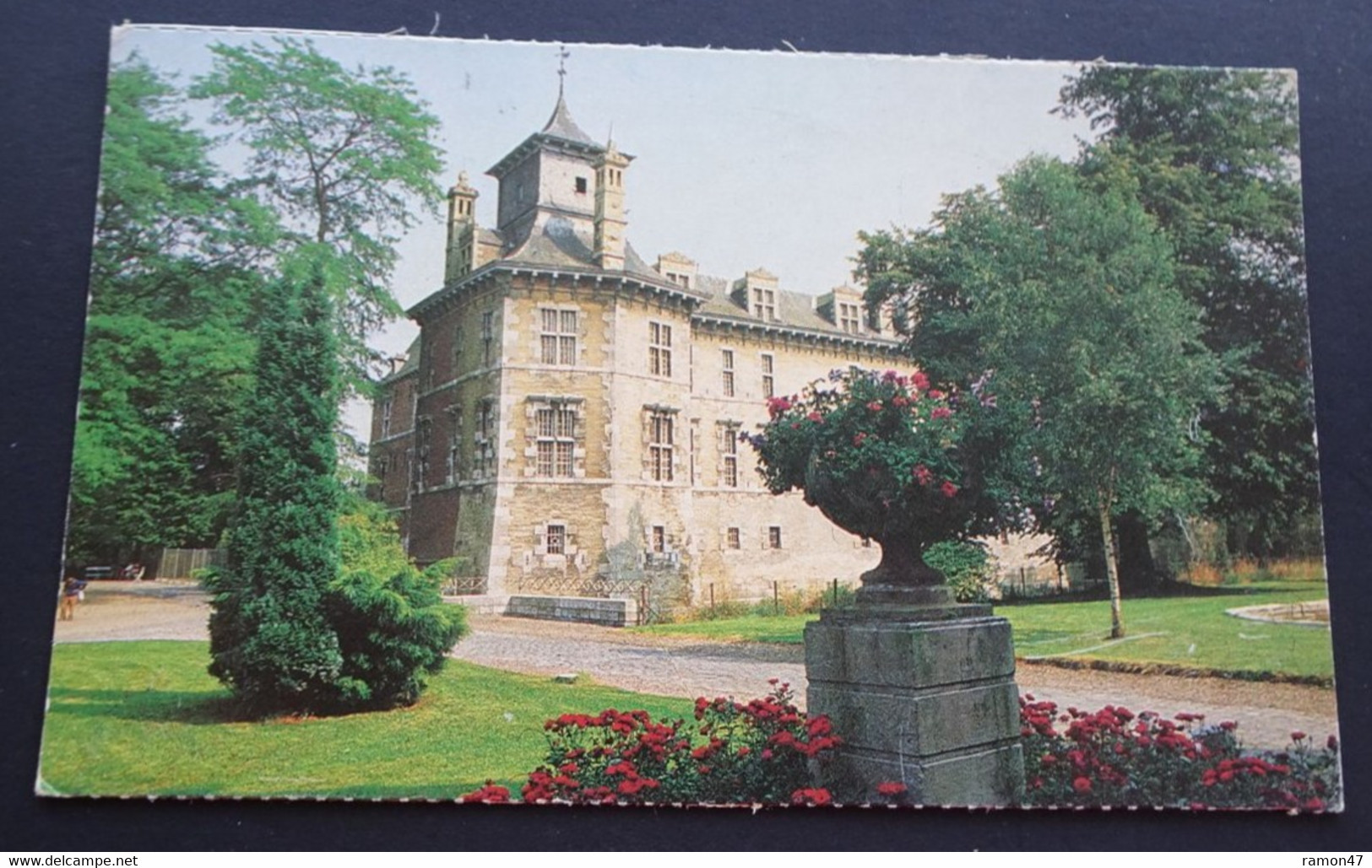 Rekem - Majestueux Et Harmonieux, Mystérieux Même Le Château D'Aspremont-Lynden - Lanaken