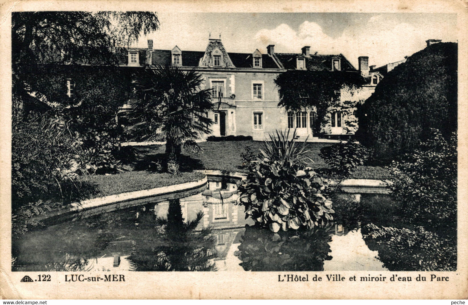 N°90559 -cpa Luc Sur Mer -l'hôtel De Ville- - Luc Sur Mer