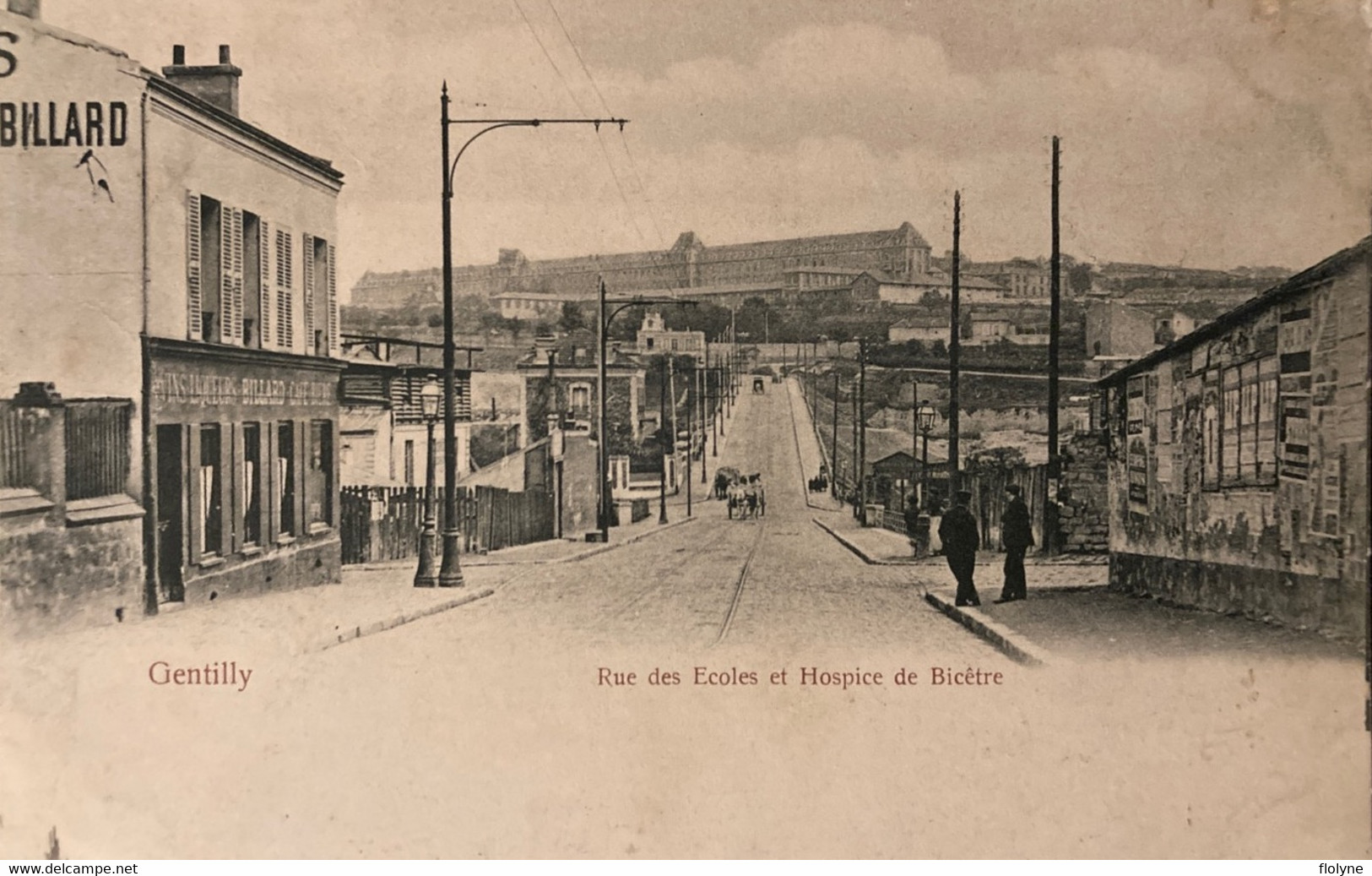 Gentilly - La Rue Des écoles Et Hospice De Bicêtre - Café Billard - Gentilly