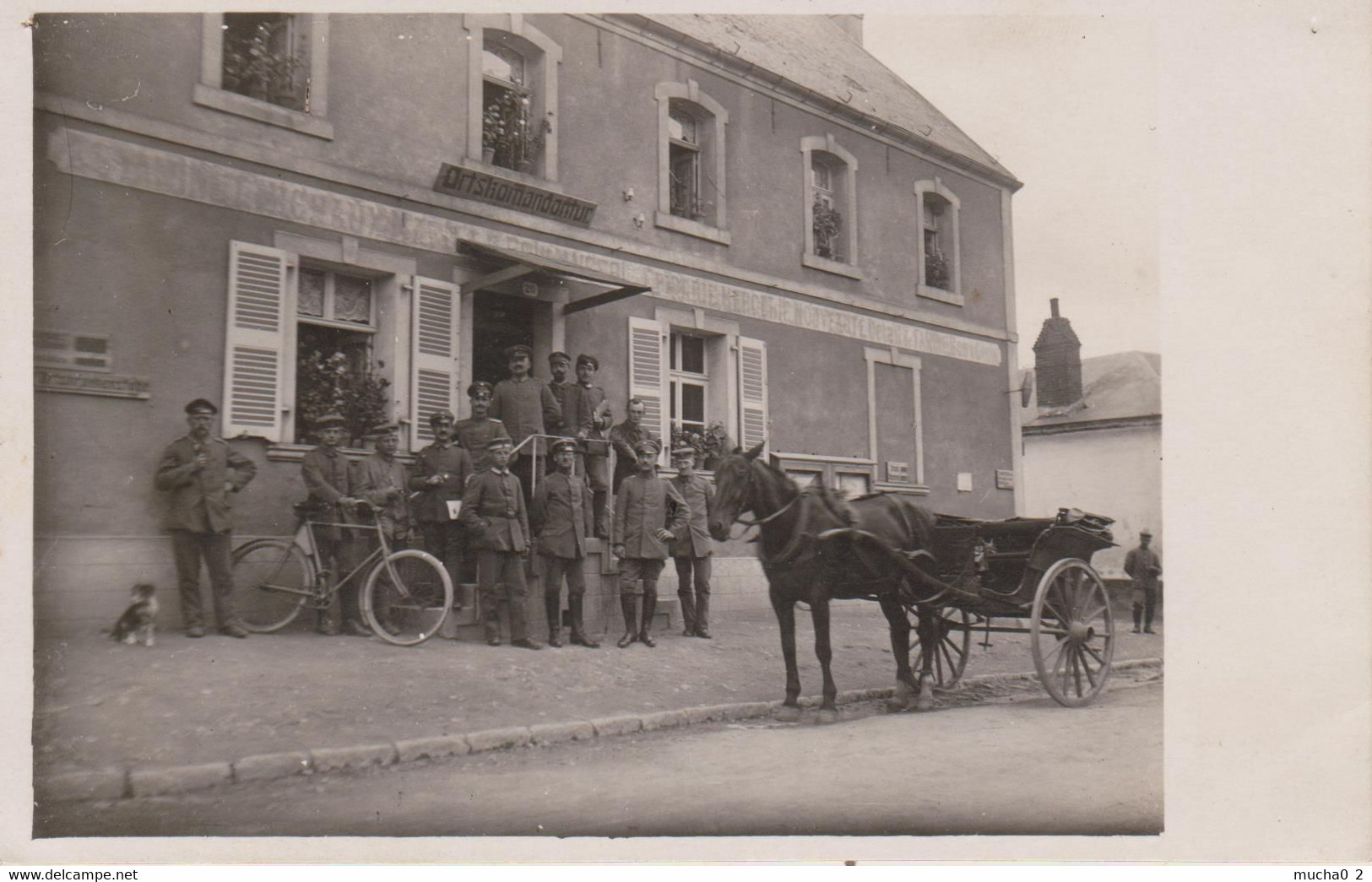 59 - VIEUX CONDE - CARTE PHOTO - ESTAMINET MICHAUX AVEC MILITAIRES ALLEMANDS - CARTE RARE - Vieux Conde