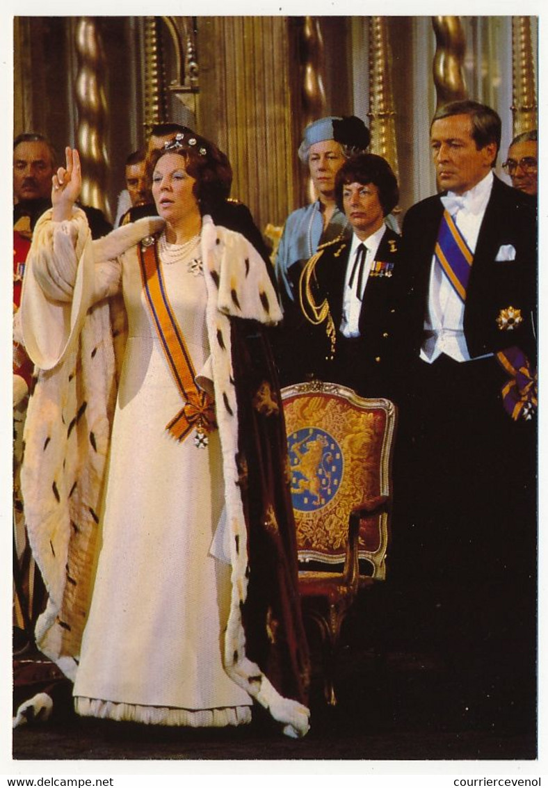 4 CPM - PAYS-BAS - Famille Royale Princesse Juliana, Reine Béatrix - Familles Royales