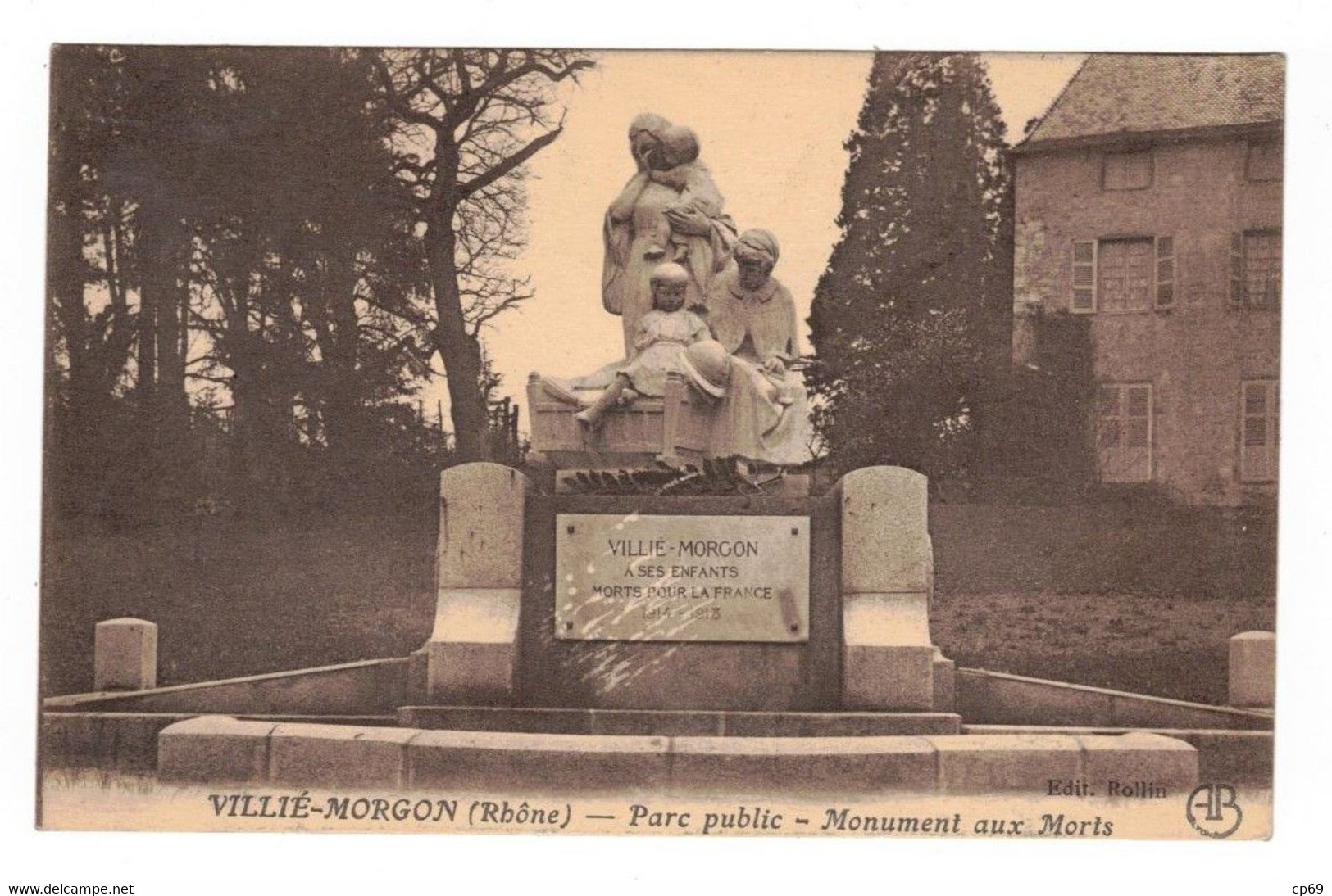 Villié-Morgon Canton De Beaujeu Parc Public Monument Aux Morts Rhône 69910 Cpa Tardive Ayant Voyagée En TB.Etat - Villie Morgon