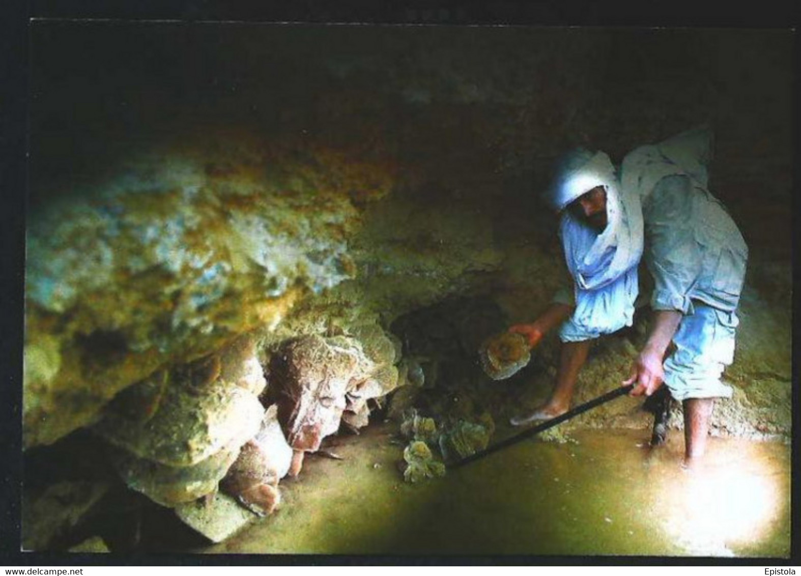 ► Carte Postale  ROSE Des SABLES De Tunisie (Extraction à Alouid Lassaad) Minéraux Edts Combier - Minéraux