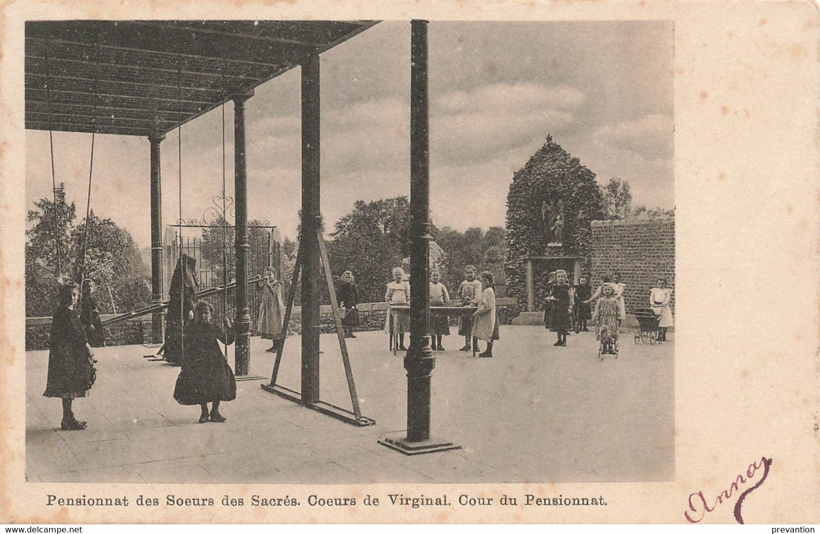 Pensionnat Des Sœurs Des Sacrés. Cœurs De Virginal. Cour Du Pensionnat - Carte Circulé En 1905 - Ittre