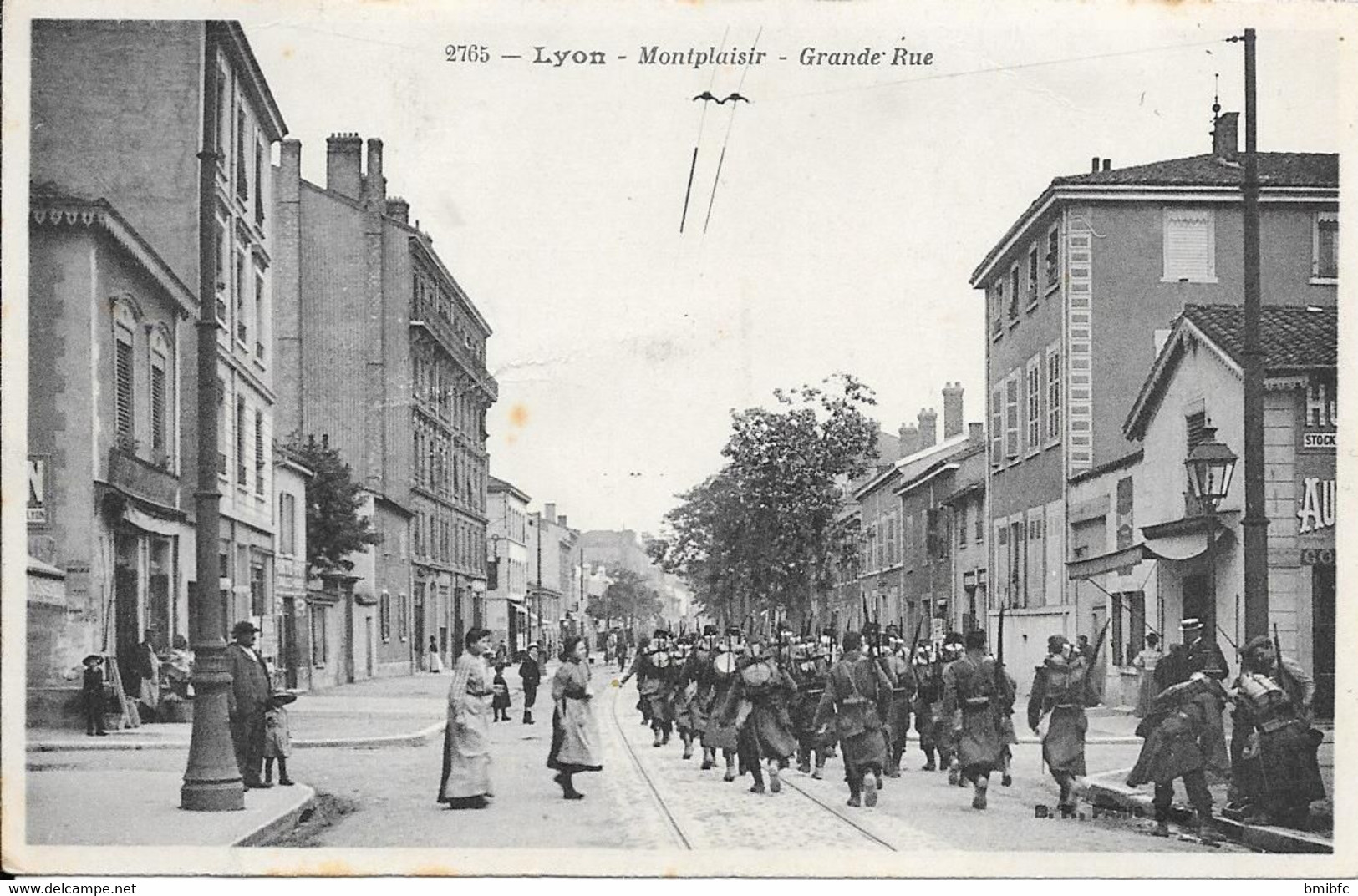 Lyon - Montplaisir - Grande Rue (militaires) - Lyon 8