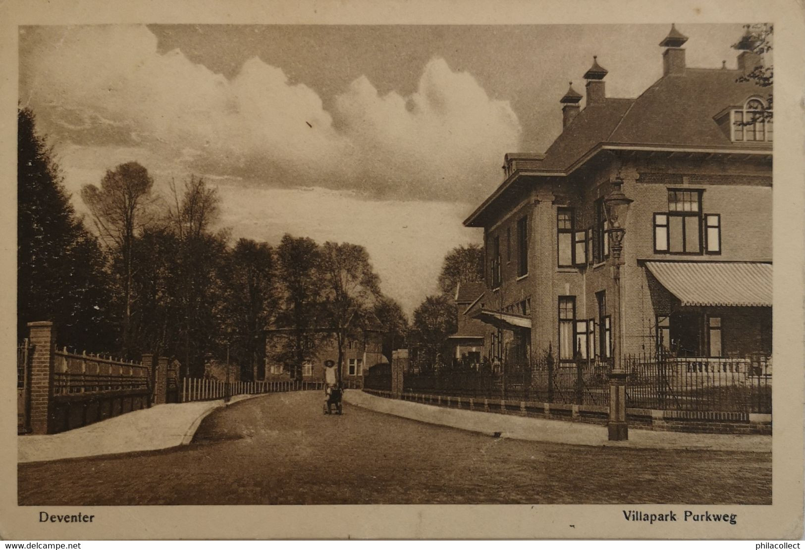 Deventer (Ov.) Villapark Parkweg 1919? - Deventer