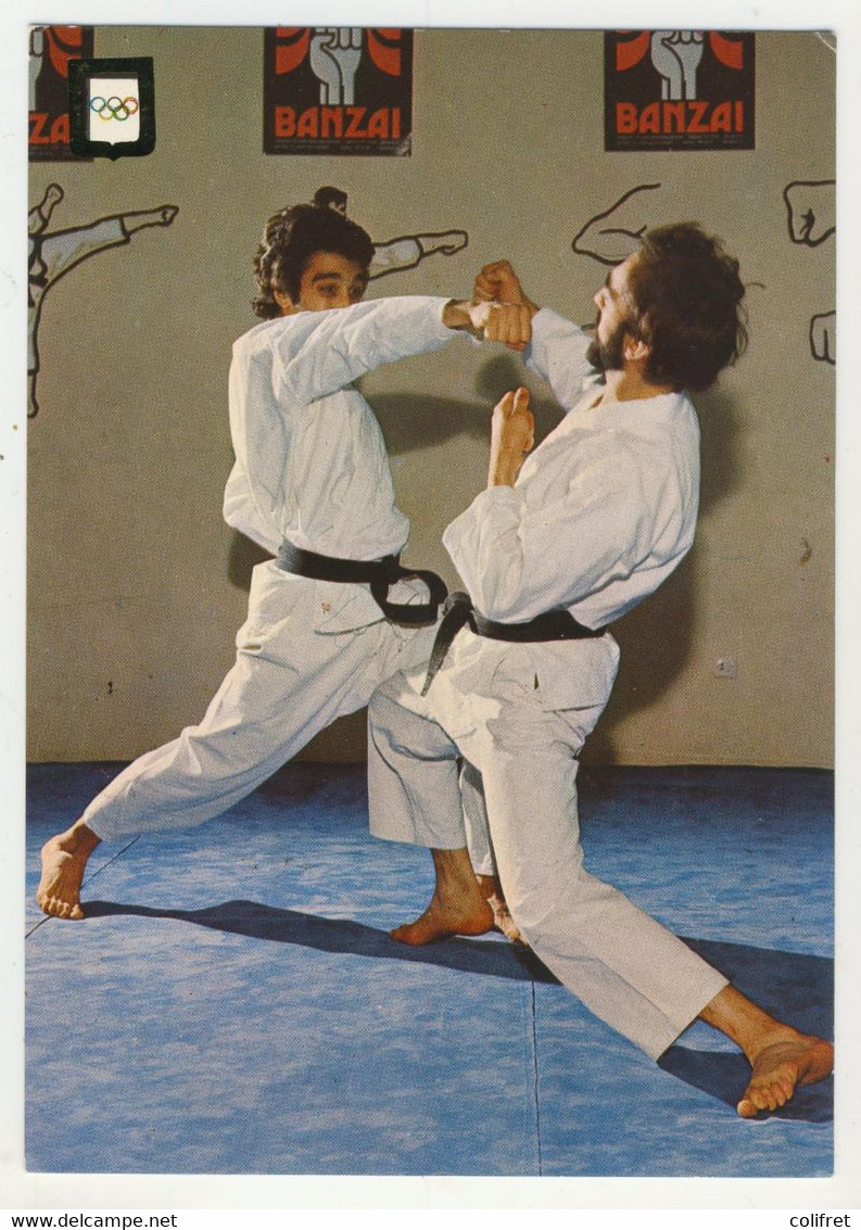 Sports Martiaux  -  Karaté  -  Ippon-Kumite - Martial