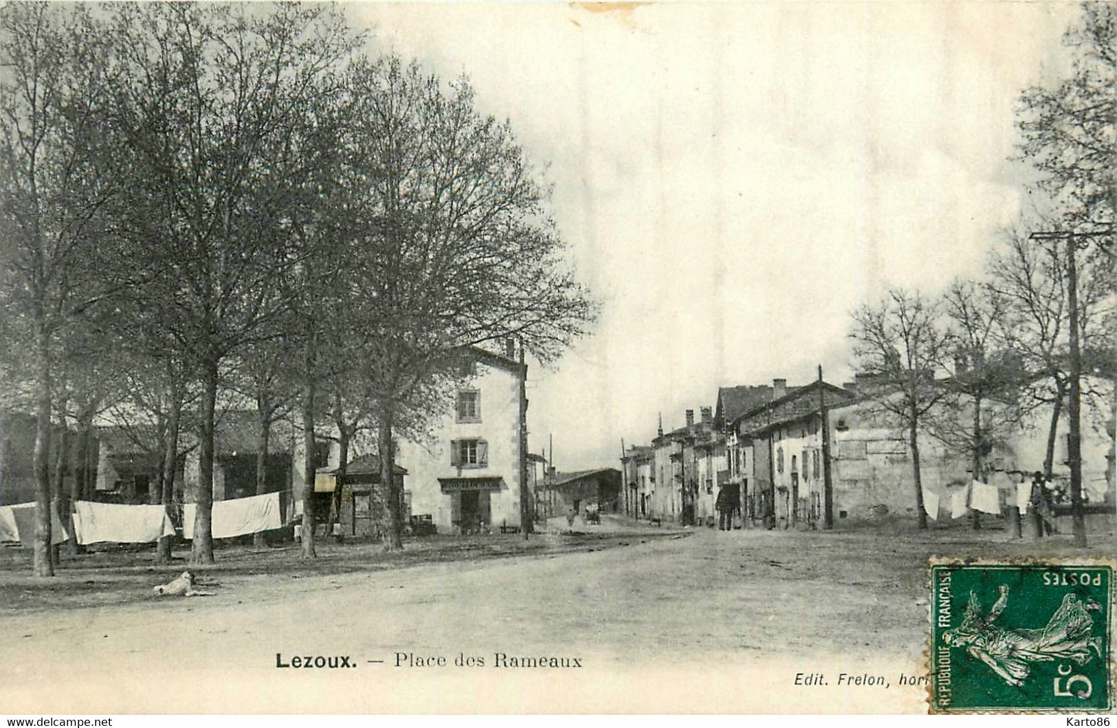 Lezoux * Place Des Rameaux - Lezoux