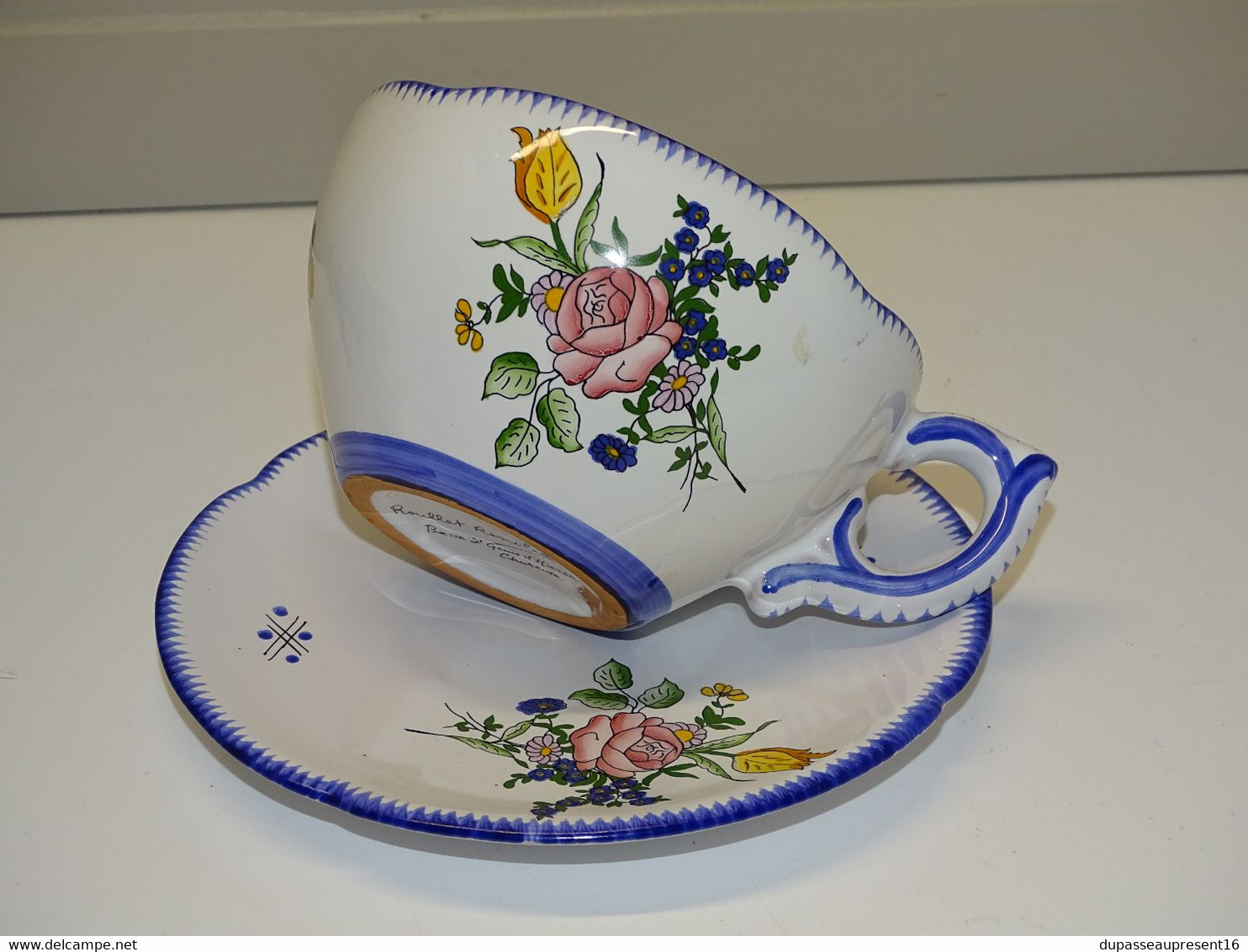 *  JOLI ANCIEN DEJEUNER TASSE & SOUCOUPE COLLECTION FAIENCERIE D'ART LE RENOLEAU  E - Angoulême/Le Renoleau (FRA)