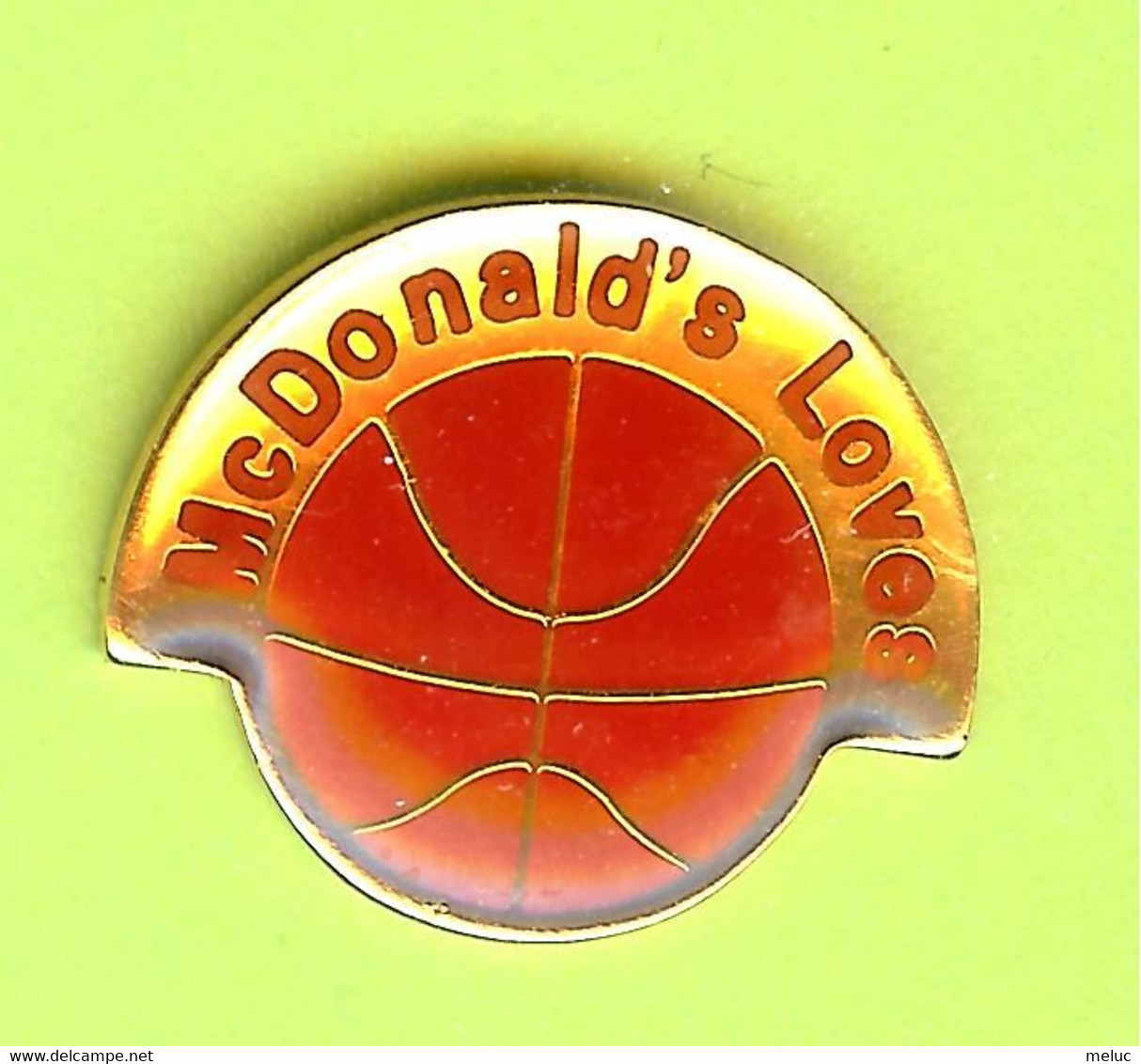 Pin's Mac Do McDonald's Loves Basketball - 6CC15 - McDonald's