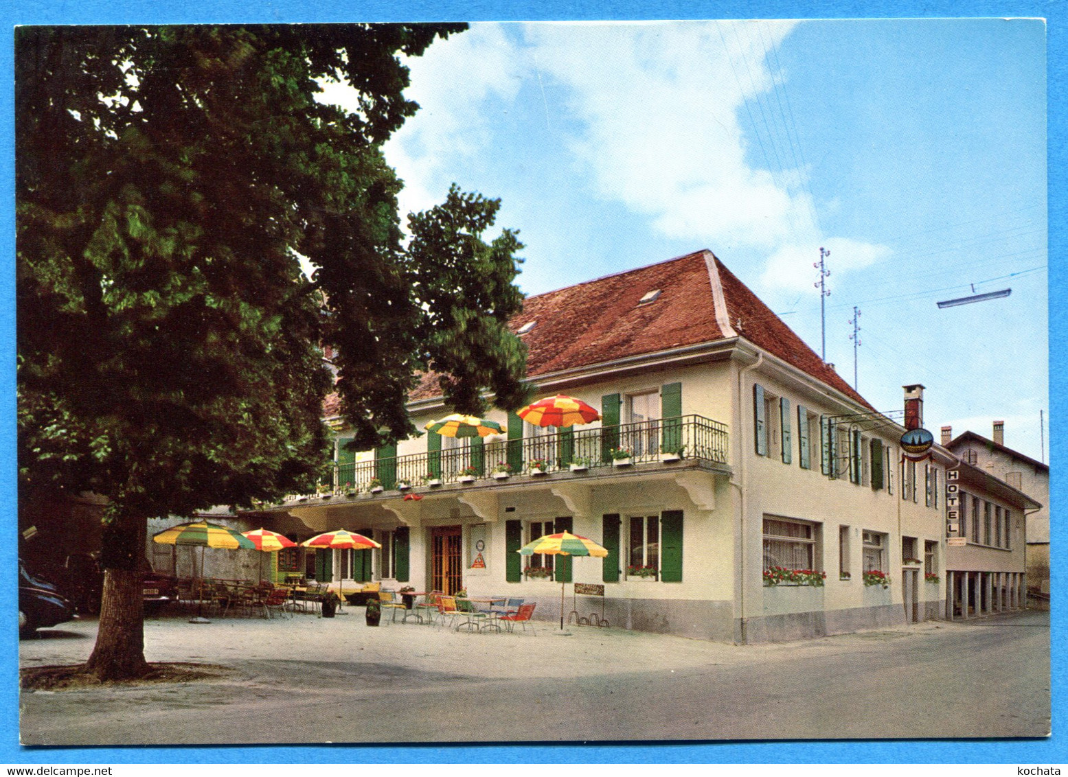 R005b, Montricher, Hotel Restaurant Aux Deux Sapins Famille G. Joseph-Moccand, GF, Non Circulée - Montricher