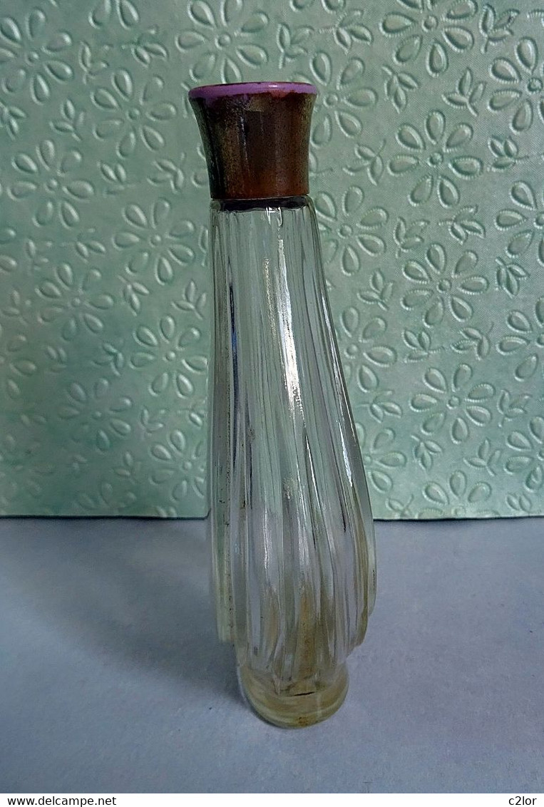 Ancien Flacon Avec Bouchon "CHANTILLY " (Houbigant ?)T Eau De Parfum 60 Ml VIDE/EMPTY Pour Collection - Flacons (vides)