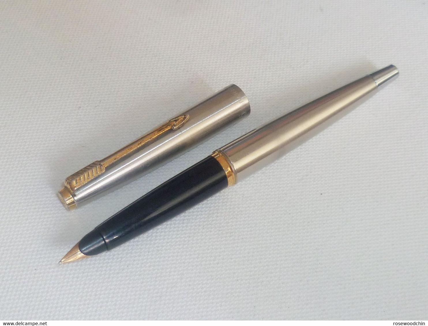 Authentic Vintage Parker 45 Flighter Stainless Steel 14k Gold Nib Fountain Pen USA (#56) - Stylos