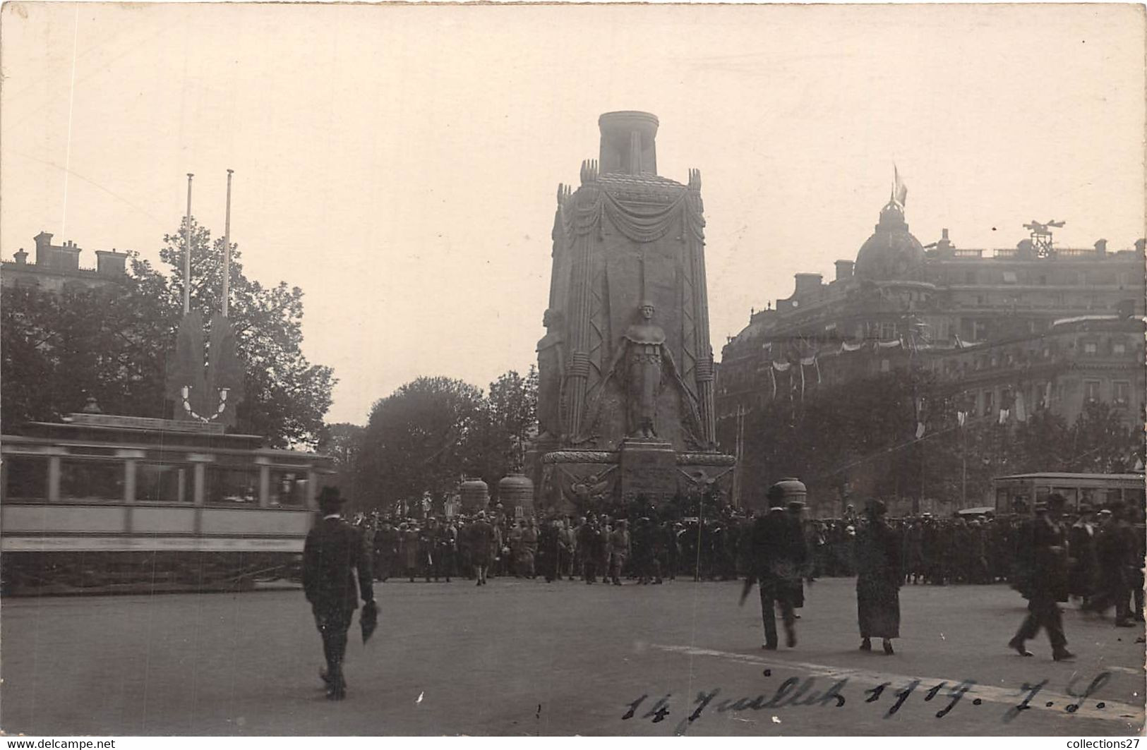 75008-PARIS- CARTE-PHOTO- 14 JUILLET 1919 - Arrondissement: 08