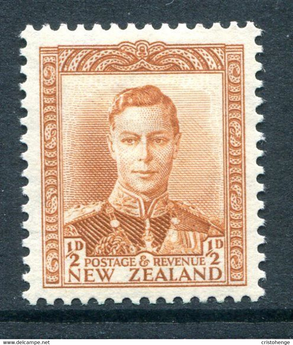 New Zealand 1938-44 King George VI Definitives - ½d Orange-brown HM (SG 604) - Ongebruikt