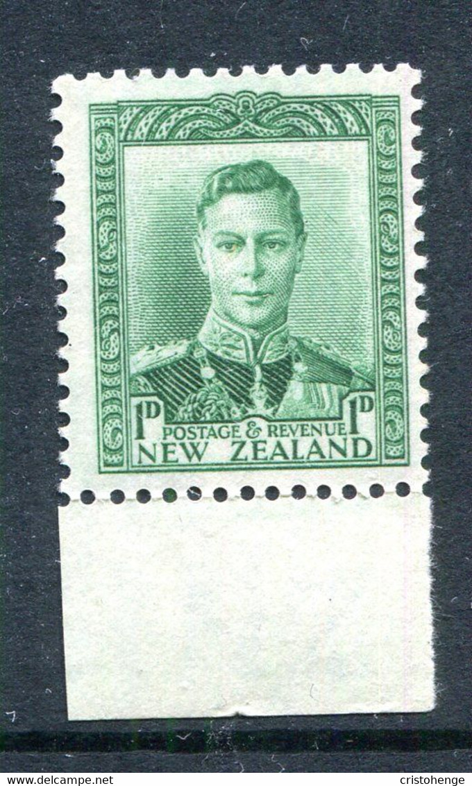New Zealand 1938-44 King George VI Definitives - 1d Green HM (SG 606) - Unused Stamps