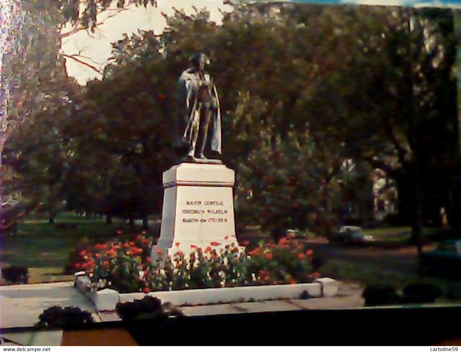 USA -UTICA, NY - BARON VON STEUBEN MONUMENT  V1979  IO6521 - Utica