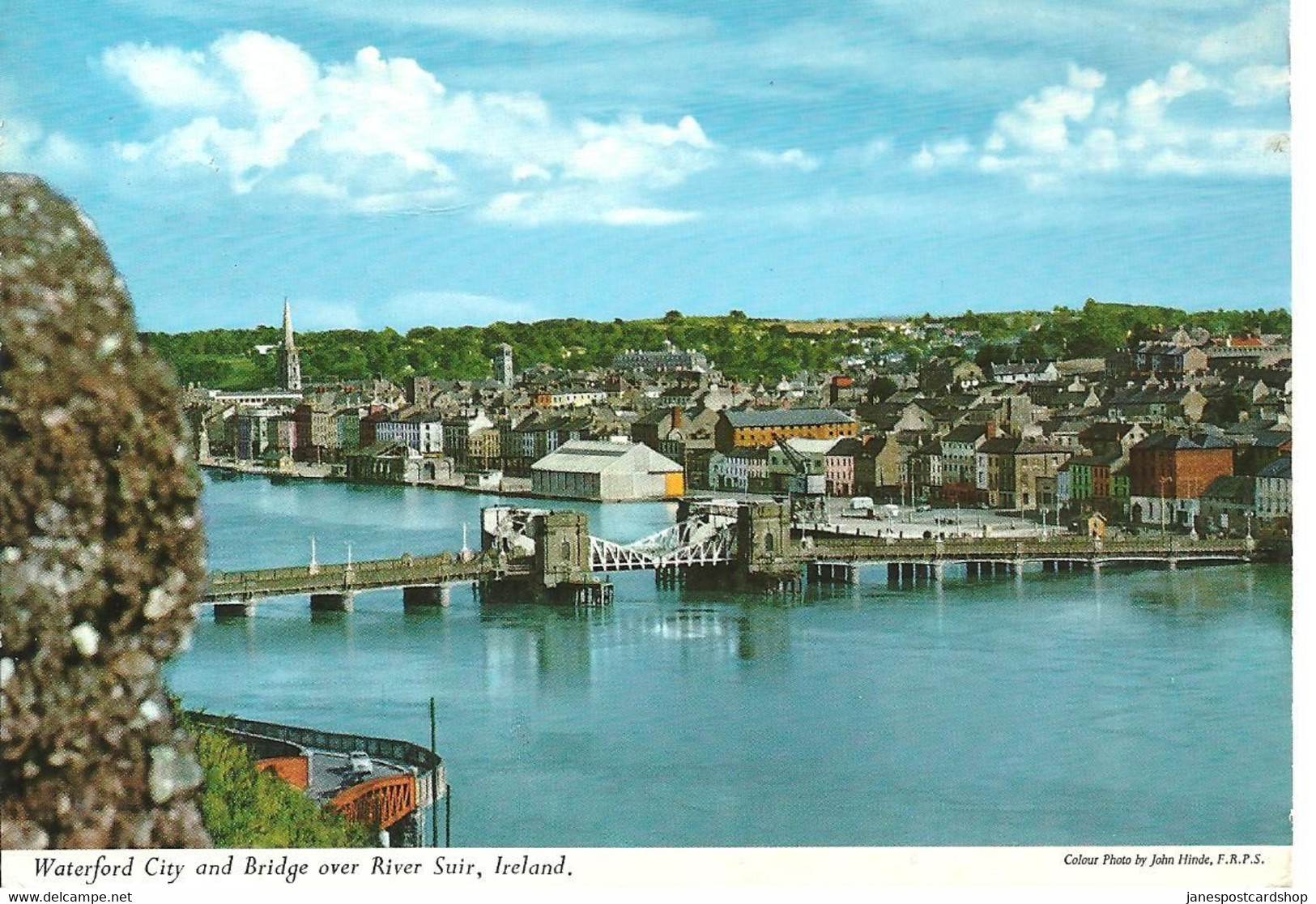 WATERFORD CITY AND BRIDGE OVER RIVER SUIR - IRELAND - GOOD CARRIG NA SUIRE POSTMARK - 1968  - MODERN SIZED CARD - Waterford