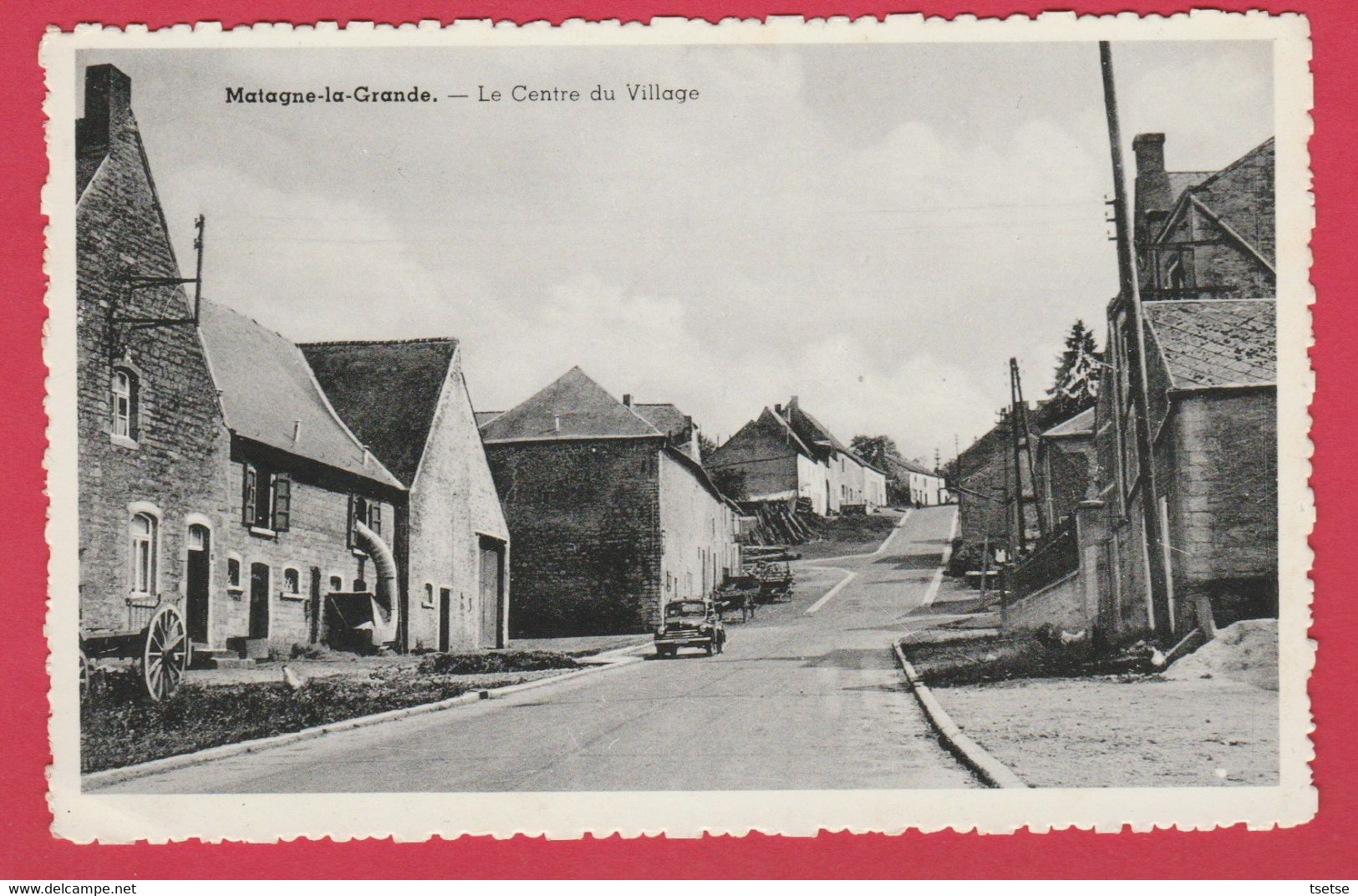 Matagne-la-Grande- Le Centre Du Village ... Oldtimer Renault 4 Cv ( Voir Verso ) - Doische