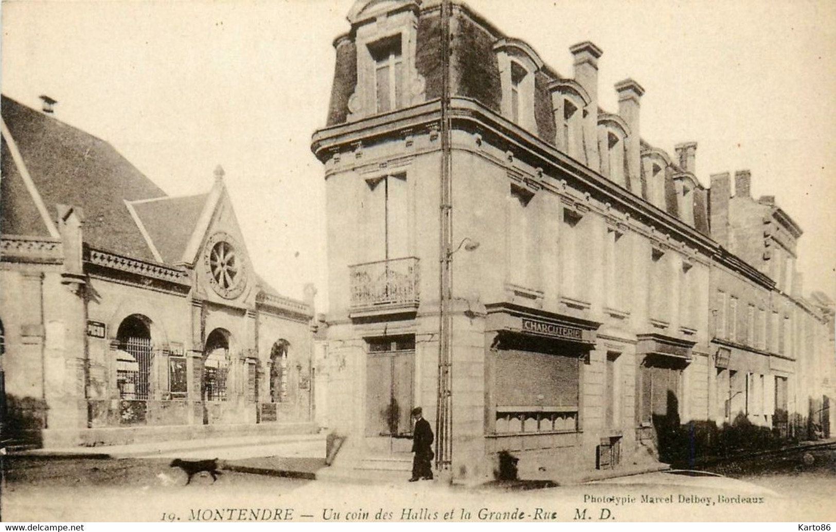 Montendre * La Grande Rue Et Un Coin Des Halles * Charcuterie - Montendre