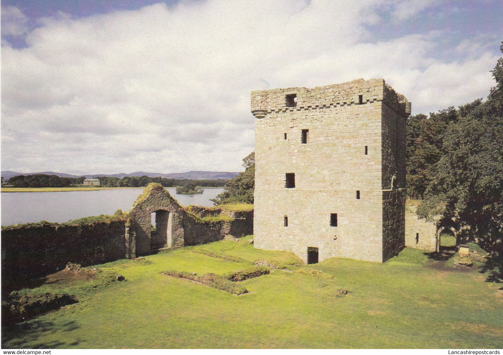 Postcard Loch Leven Castle Castle Island Kinross Scotland My Ref B25376 - Kinross-shire