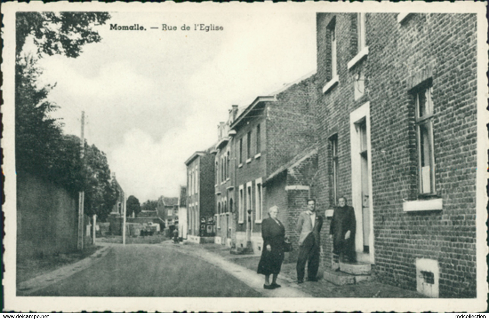 BE REMICOURT / Momalle - Rue De L'Eglise / CARTE ANIMEE - Remicourt