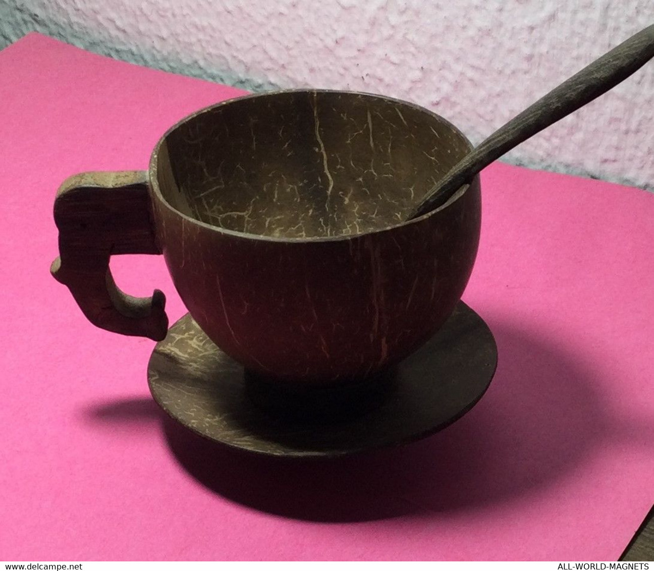 Lot Of Handmade Decorative Coffe/tee Cup Saucer Spoon, Coconut Shell, Mauritius - Tasses