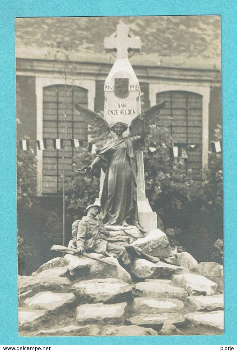 * Ruiselede - Ruysselede (West Vlaanderen) * (Carte Photo - Fotokaart) Monument, Statue, Aan Onze Helden, Soldat, Ange - Ruiselede