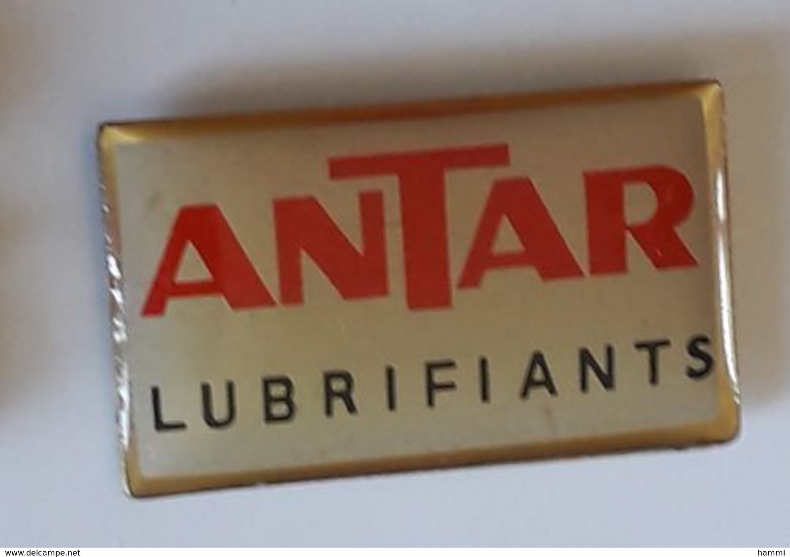 UU246 Pin's Carburant Oil Huile ANTAR Lubrifiants 22 Mm X 10 Mm Achat Immédiat - Carburants