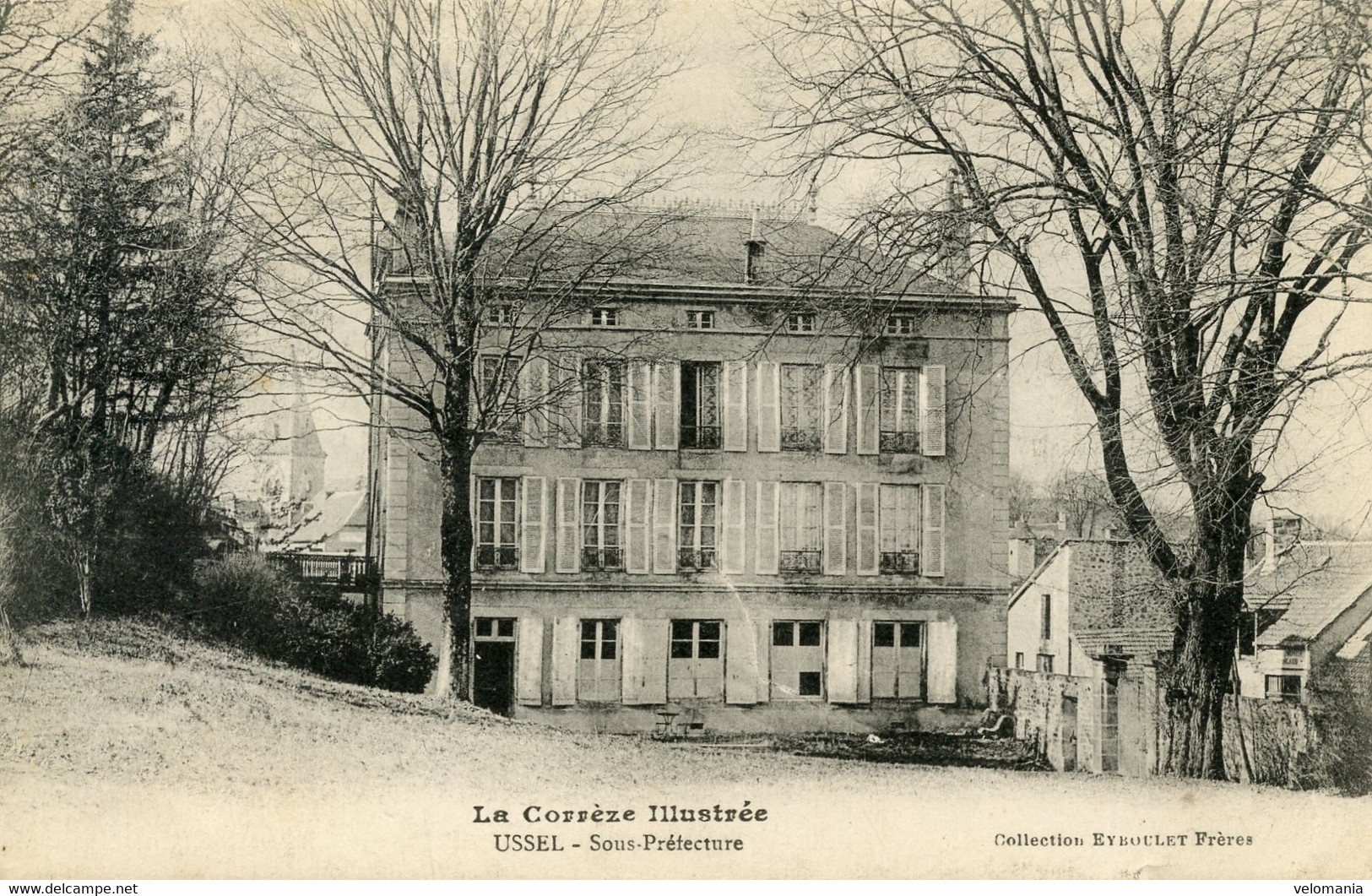 10846 Cpa 19 Ussel - Sous Préfecture - Ussel