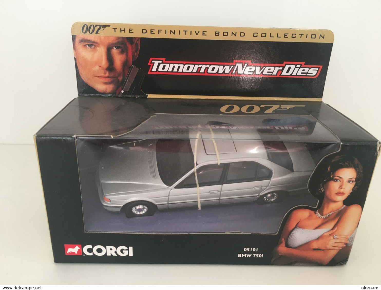 CORGI The Definitive James Bond Collection - BMW 750i - Collectors & Unusuals - All Brands