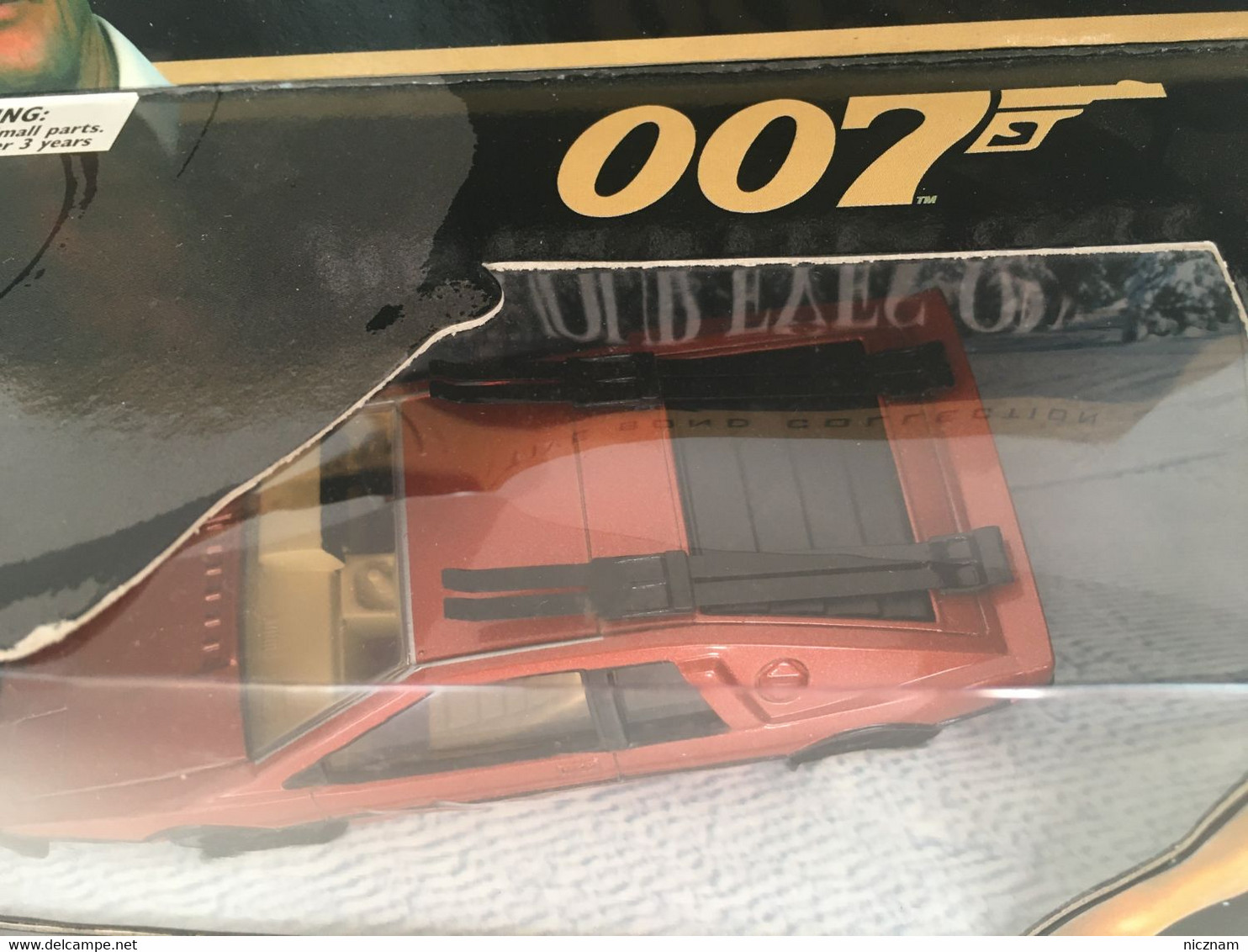 CORGI The Definitive James Bond Collection - Lotus Esprit Turbo - Collectors & Unusuals - All Brands