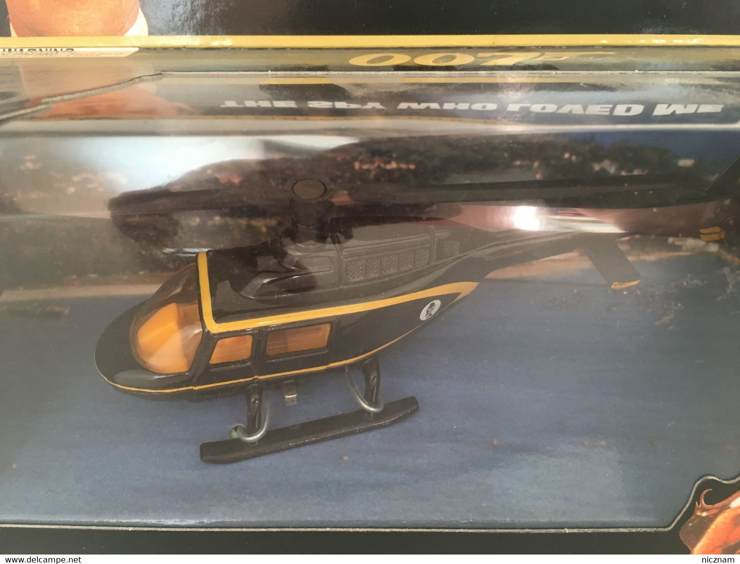 CORGI The Definitive James Bond Collection - Stromberg Helicopter - Collectors E Strani - Tutte Marche