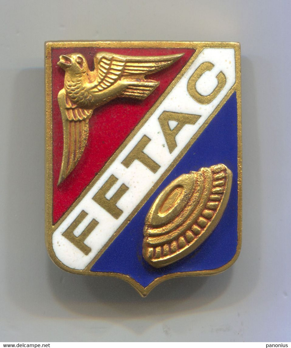 OLD ARCHERY TIR A L'ARC SHOOTING FFTAC FRANCE FEDERATION ENAMEL PIN BADGE!!! - Tir à L'Arc