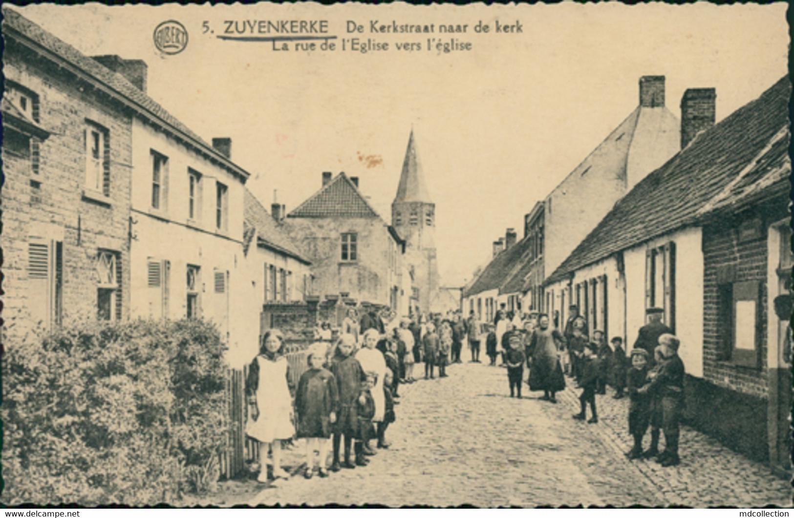 BE ZUIENKERKE / Zuyenkerke - La Rue De L'Eglise / TRES BELLE CARTE ANIMEE - Zuienkerke