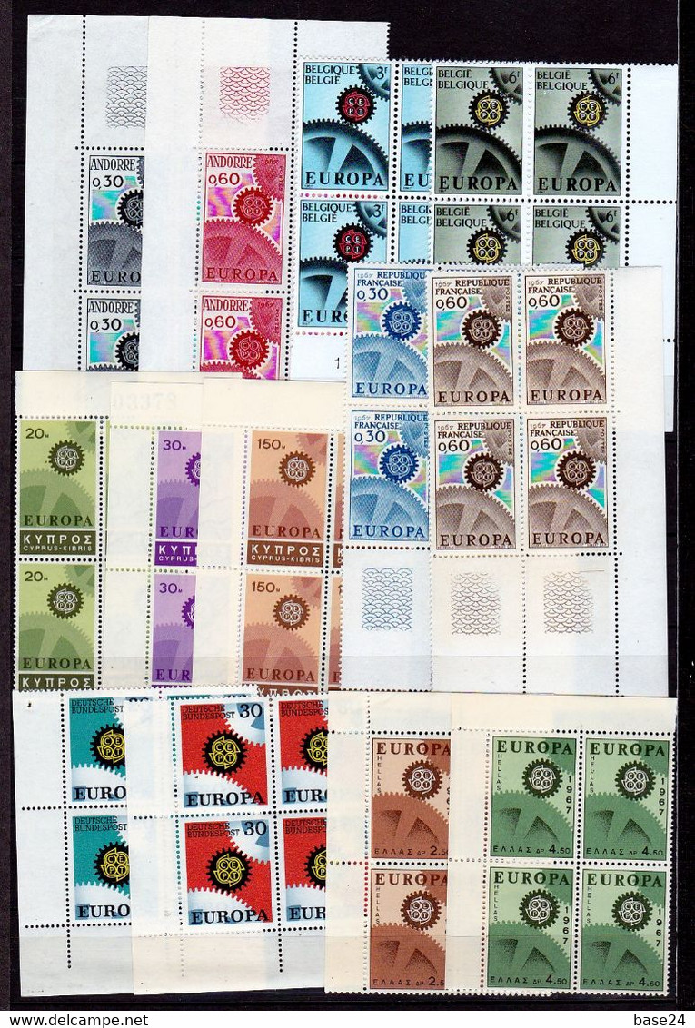 1967 EUROPA CEPT EUROPE ANNATA YEAR 4 Annate Di 19 Paesi E 37v. In QUARTINA MNH** Angolare Bl.4 INGRANAGGIO - GEAR - Años Completos